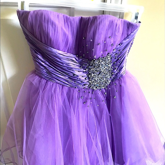 EUC SHERRI HILL BEAUTIFUL/GLAM PURPLE DRESS!!💕💕 - Picture 5 of 8